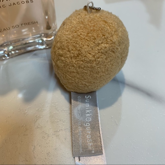 Tonkatsu Keychain • Sumikko Gurashi - Picture 7 of 10